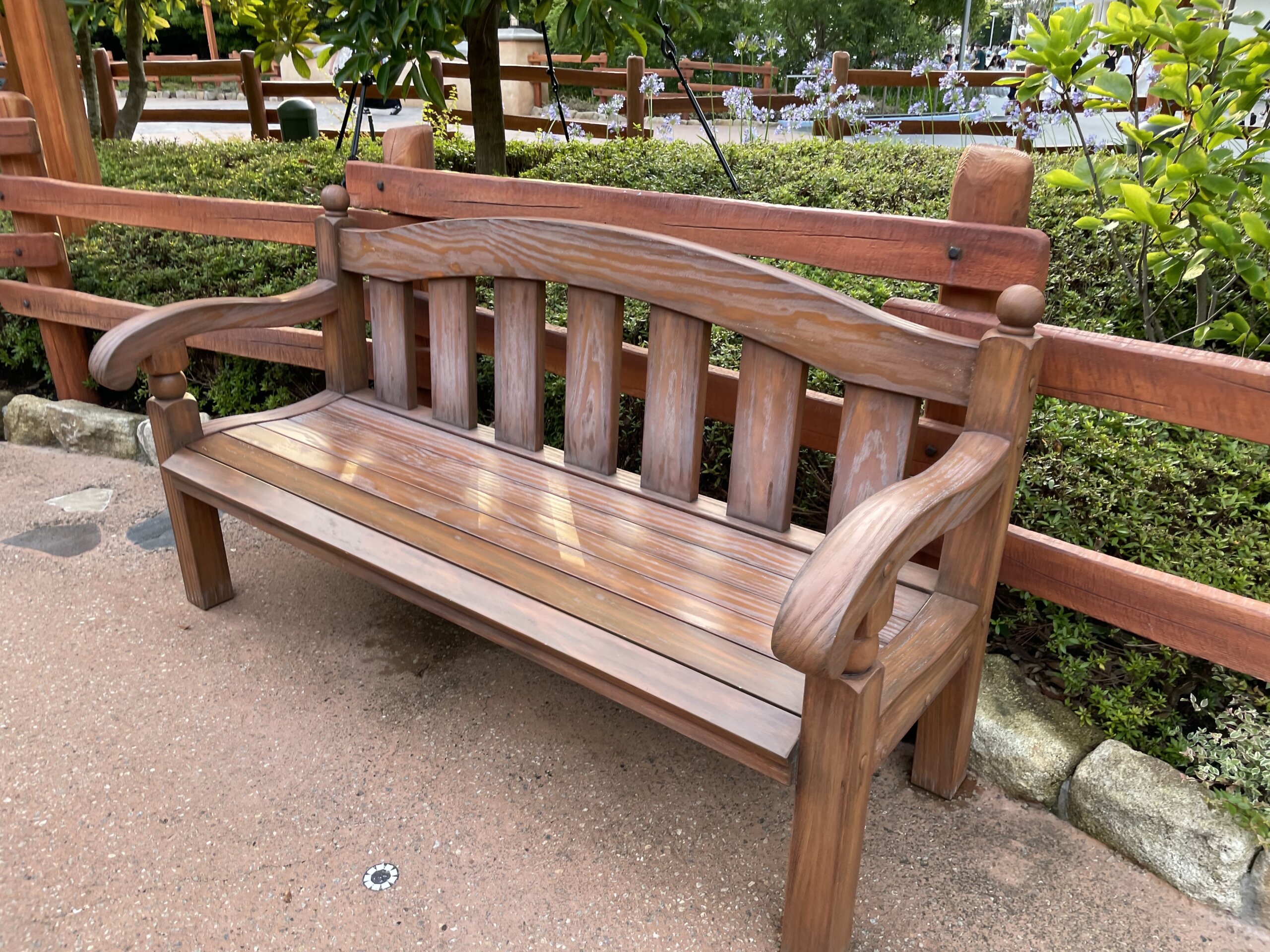 ディズニー ミッキー ミニー アウトドアベンチ 庭のベンチ | #舞浜図鑑